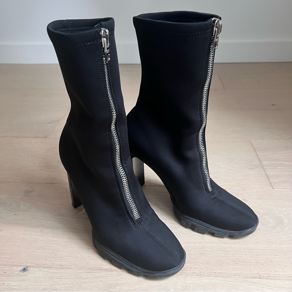 Alexander McQueen Slim Tread Boot
